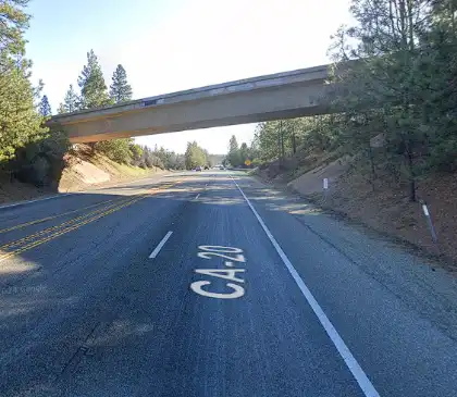 [05-11-2024] Una Mujer de 35 años Muerta Y Un Conductor de 35 años Herido Tras Un Choque de Un Solo Vehículo Cerca de la Autopista 20