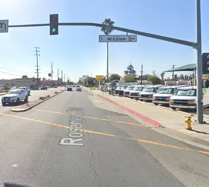 [05-19-2024] Al Menos Dos Personas Hospitalizadas Tras Una Colisión Con Atropello Y Fuga De Cuatro Vehículos En Rosemead