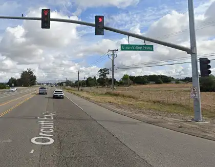 [05-19-2024] Dos Personas Hospitalizadas Tras Un Choque Frontal De Dos Vehículos En Orcutt