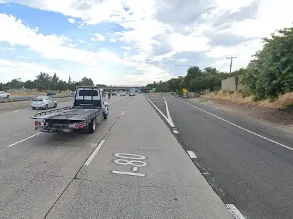 [05-22-2024] Posibles Heridos Tras Un Choque De Varios Vehículos, Posiblemente Con Un Camión De Gran Tonelaje, En La I-80 En Citrus Heights