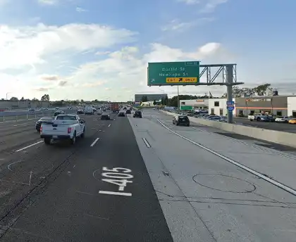 06-06-2024-Condado-De-Orange-CA-Al-Menos-Una-Persona-Herida-Tras-Una-Colision-De-Dos-Vehiculos-En-La-Sr-405
