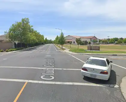 06-11-2024-Condado-De-Sacramento-CA-Muere-Un-Ciclista-Tras-Una-Colision-Entre-Una-Bicicleta-Y-Un-Vehiculo-En-Natomas-Park