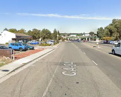 [06-14-2024] Condado De Yolo, CA - Heridos Leves Tras Una Colisión Múltiple A Lo Largo De La Autopista 50 En West Sacramento
