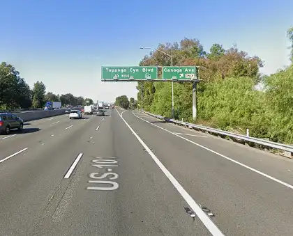 [06-19-2024] Condado De Los Angeles, CA - Una Persona Muerta Tras Una Colisión Múltiple En La Autopista 101 En Woodland Hills