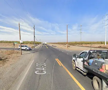 [06-19-2024] Condado De Stanislaus, CA - Posibles Heridos Leves Tras Una Colisión Múltiple En La Autopista 33