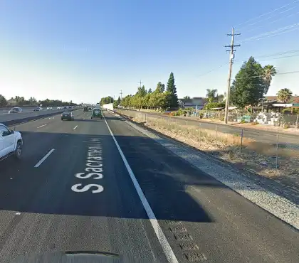 [06-24-2024] Al Menos Una Persona Herida Tras Un Choque Múltiple En La Autopista 99