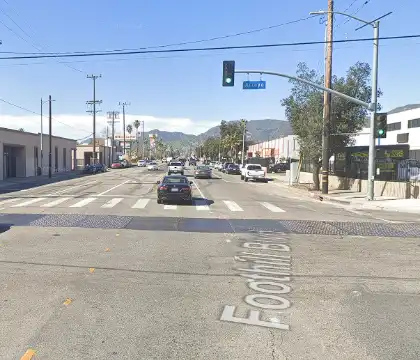 [06-24-2024] Condado De Los Angeles, CA - Un Hombre Muere Tras Ser Atropellado Por Un Vehículo En La Calle Arroyo En Sylmar