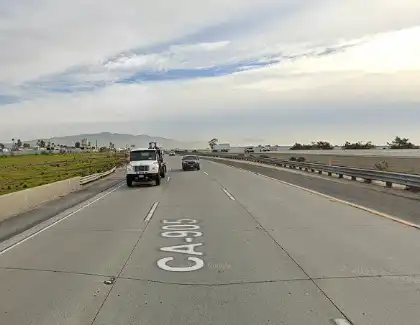 [06-24-2024] Condado De San Diego, CA - Muere Una Persona Al Chocar Un Vehículo En La Autopista 905