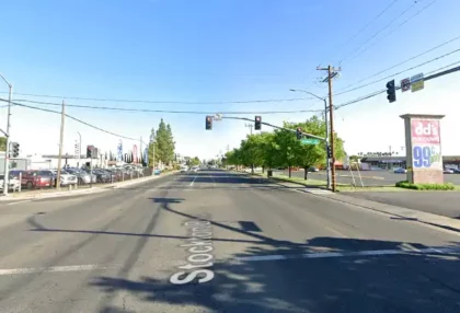 [07-03-2024] Condado De Sacramento, CA - Posibles Heridos Leves Tras Una Colisión Múltiple En El Barrio De North Laguna