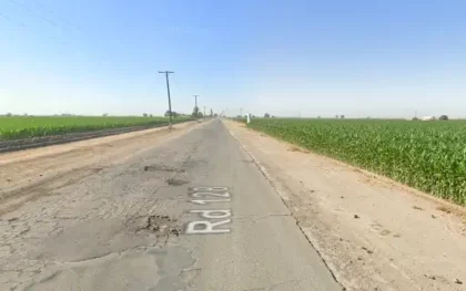 [07-03-2024] Condado De Tulare, CA - Muere Un Hombre De 47 Años Tras Un Choque De Dos Vehículos Con Maquinaria Agrícola En Visalia