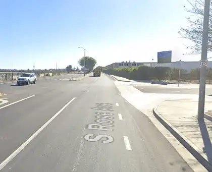 [07-14-2024] Dos Personas Resultan Heridas Tras Una Colisión Entre Una Motocicleta Y Un Tractor-remolque En Oxnard