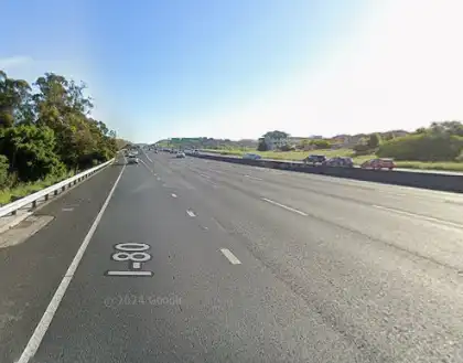 [09-07-2024] Condado De Contra Costa, CA - Un Muerto Tras Quedar Atrapado En Un Vehículo En Llamas En La I-80 En Hércules