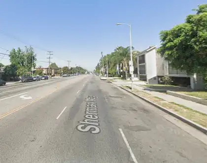 [09-08-2024] Condado De Los Angeles, CA - Muere Un Motociclista Tras Colisionar Con Un Todoterreno En Sherman Way En Van Nuys