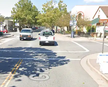 [10-11-2024] Condado De Marin, CA - Hombre Detenido Por Presunto Atropello Y Fuga Tras Herir A Un Niño En Bicicleta En Novato