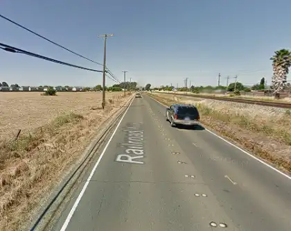 [10-13-2024] Condado De Solano, CA - Mujer Detenida Tras Un Incidente De Atropello Y Fuga Con Ciclistas En Scooter En Suisun City