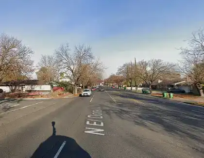 [08-25-2024] Muere Una Niña De 11 Años Y Otros Cinco Menores Resultan Heridos Tras Chocar Un Todoterreno Contra Un Árbol En Stockton
