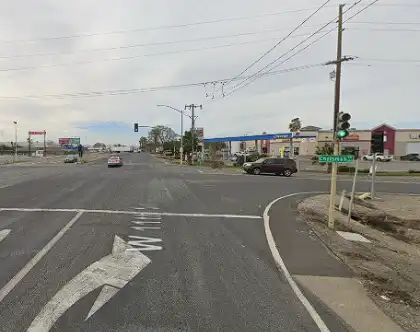 [10-30-2024] Condado De San Joaquin, CA - Se Reporta Un Herido Menor Después De Un Choque De Dos Vehículos En La Calle 11 En Tracy