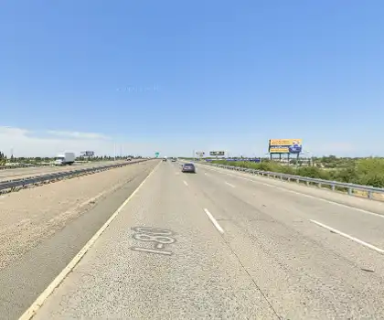 [10-30-2024] Condado De Yolo, CA - Ambulancia Enviada Tras Choque Múltiple De Vehículos En La I-80