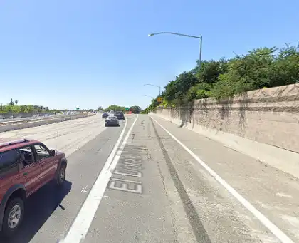 [10-31-2024] Condado De Sacramento, CA - Posibles Heridos Leves Tras Un Choque Múltiple En La Autopista 50