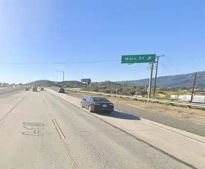 [11-04-2024] Condado De Riverside, CA - Conductor Herido Tras Choque De Dos Vehículos En La I-15 En Lake Elsinore