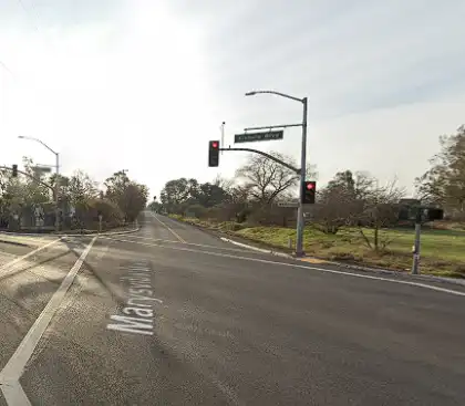 [11-04-2024] Condado De Sacramento, CA - Los Equipos De Emergencia Responden A Un Choque De Dos Vehículos En Río Linda