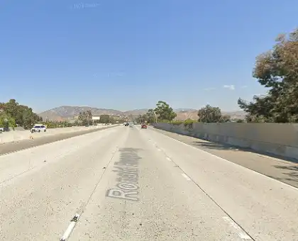 [11-05-2024] Condado De Los Angeles, CA - Muere Un Peatón En Un Accidente En La Rampa De Salida De Glenoaks Boulevard Desde La Autopista 118 En Dirección Oeste