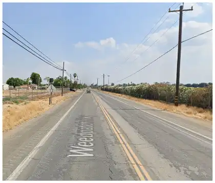 [11-13-2024] Condado De Kern, CA - Un Muerto En Una Colisión Entre Un Nissan Y Un Freightliner En La Autopista Weedpatch
