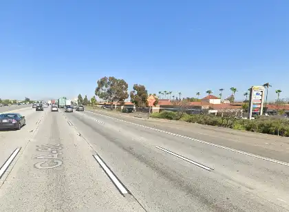 [01-01-2025] Hombre De 20 Años Muere En Accidente De Suv Con Remolque De Caballos En La Autopista De Pomona