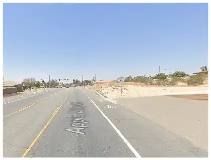 [01-06-2025] Dos Personas Heridas Después De Una Colisión De Dos Vehículos En Apple Valley Road