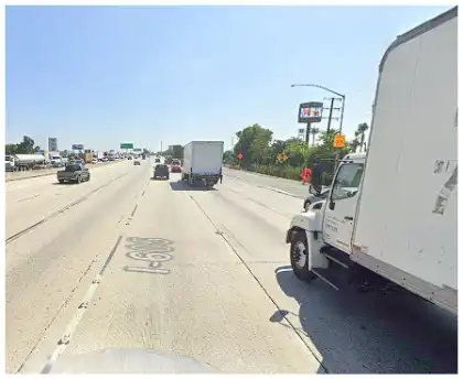 [11-24-2024] Dos Muertos Tras Chocar Un Coche Contra Un Árbol En La Autopista 605 En Norwalk