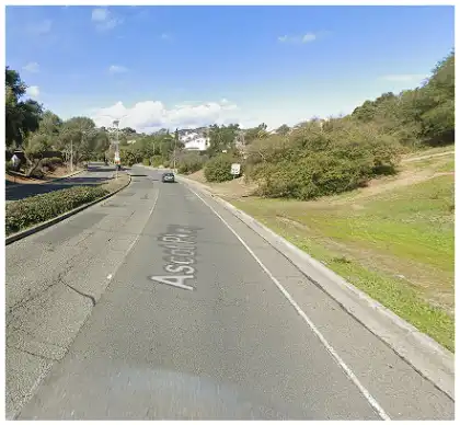 [11-25-2024] Condado De Solano, CA - Un Muerto Y Tres Heridos Tras Colisión De Tres Vehículos En Ascot Parkway En Vallejo