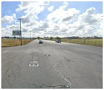 [12-12-2024] Al Menos Un Herido Tras Un Choque De Dos Vehículos En Elkhorn Boulevard Y 28th Street En North Highlands