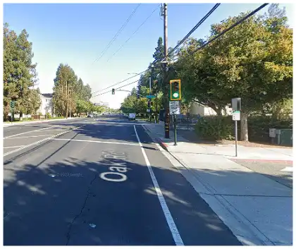 [12-13-2024] Condado De Contra Costa, CA - Muere Un Peatón Tras Ser Atropellado Por Un Vehículo En Ygnacio Valley Road, En El Noreste De Walnut Creek