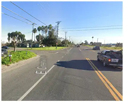 [12-15-2024] Condado De Stanislaus, CA - Cuatro Muertos Y Dos Heridos Tras Un Choque De Dos Vehículos En La Autopista 165 Y Greenway Avenue En Turlock