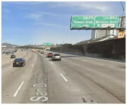 [02-07-2025] Mueren Una Mujer Y Un Perro Y Tres Resultan Heridos Tras Un Choque Múltiple En La Autopista 405 Cerca De Westwood