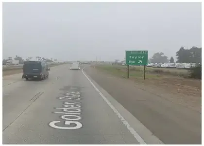 [02-10-2025] Posible Lesion Menor Reportada Despues De Un Choque Multi Vehiculo Involucrando Un Gran Rig En La Autopista 99 En Turlock
