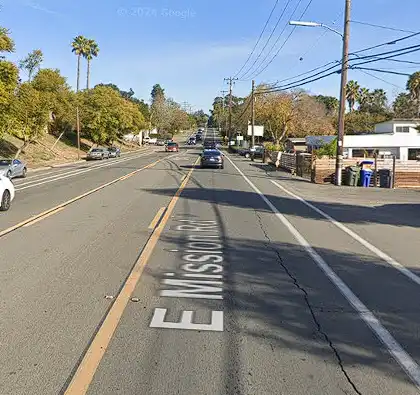 [02-15-2025] Un Herido Tras Un Choque De Dos Vehículos En East Mission Road