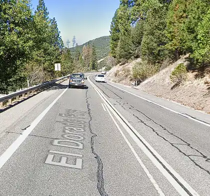 [02-18-2025] Equipos De Emergencia Enviados Después De La Colisión Frontal En La Autopista 50 En Kyburz