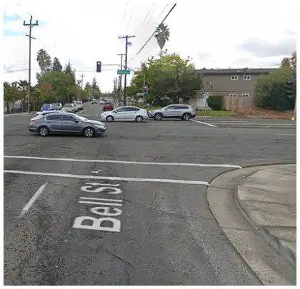 [02-21-2025] Heridos Graves Tras Colisión Frontal En La Autopista Alta Arden En Arden-Arcade