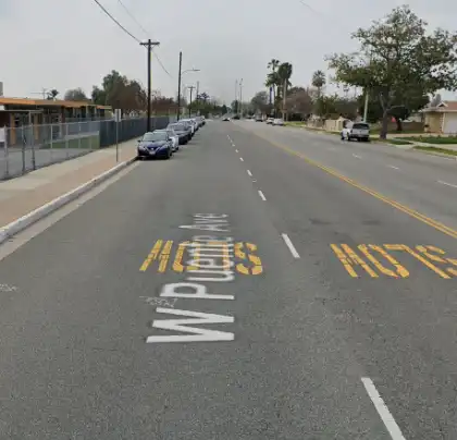 [02-21-2025] Un Muerto Y Dos Heridos Graves Tras Una Colisión En Sentido Contrario En La Avenida West Puente En West Covina
