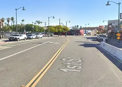 [02-25-2025] Varios Ciclistas Heridos En Un Atropello Con Fuga En Boyle Heights; Sospechoso En Fuga
