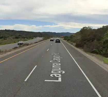 [03-07-2025] Choque Frontal En La Carretera Laguna Canyon Hiere A Uno, Cierra La Carretera