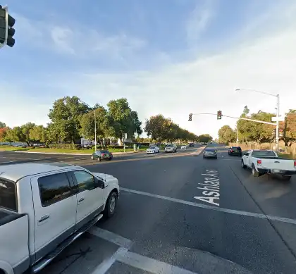 [03-07-2025] Motociclista Hospitalizado Tras Colisionar Con Un Camión En Clovis
