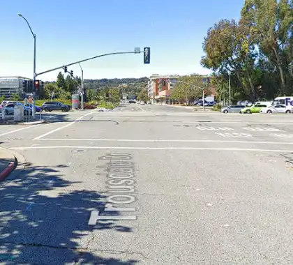 [03-11-2025] Mujer Muerta Tras Atropello Y Fuga En Trousdale Drive Y El Camino Real En Burlingame
