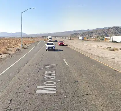 [03-12-2025] Un Muerto Tras Un Choque Múltiple Con Un Conductor Que Circulaba En Sentido Contrario En La I-15 Cerca De Kelbaker Road